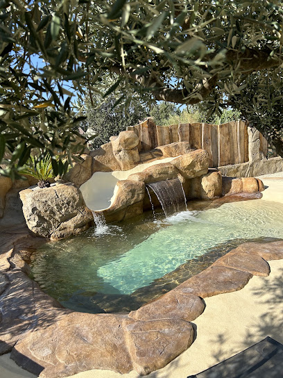 Cascades De Piscine, Piscine à Aubignan