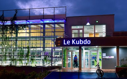 Le Kubdo, Piscine à Sainte-Foy-lès-Lyon