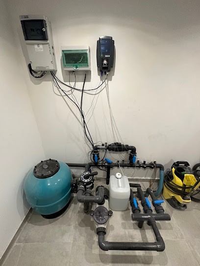 JM pisciniste, Piscine à Martigues