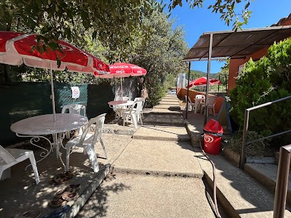 Municipal Swimming Pool, Piscine à Rustrel