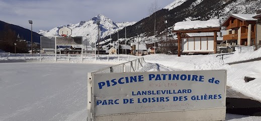 PISCINE Et PATINOIRE Du Parc De Loisirs Des Glières VAL CENIS, Piscine à Bessans