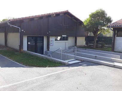 Piscine Du Châtelet, Piscine à Sansais