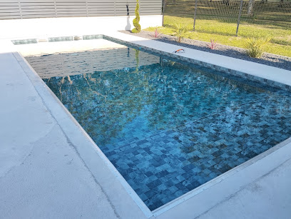 Mts Piscine, Piscine à Izeron