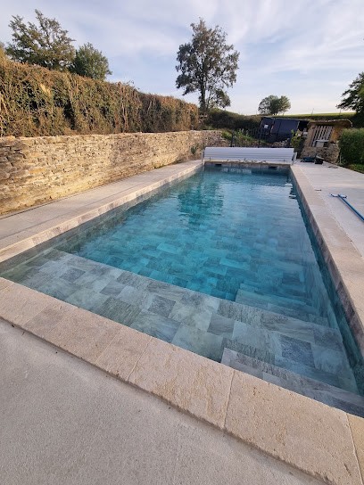 Les Piscines d’Olivier, Piscine à Hurigny