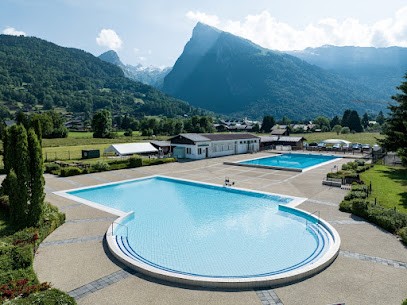 Piscine municipale de Samoëns, Piscine à Samoëns