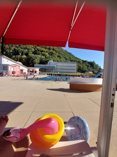 Piscine De Poligny, Piscine à Poligny