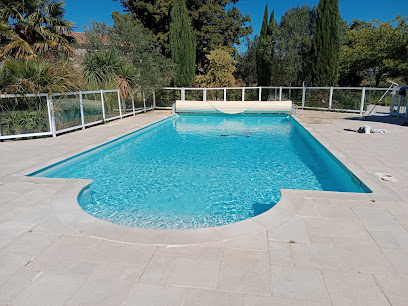 O Ph Île De L'eau Piscine à Saint-Ouen-d'Aunis