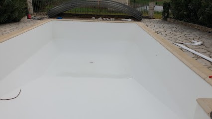 BONMATI, Piscine à Alleins