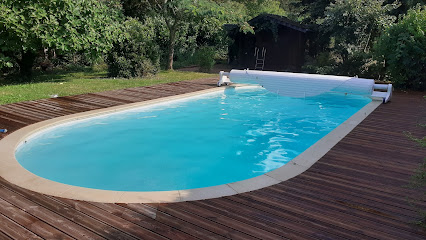Les Piscines Tourangelles, Piscine à Reignac-sur-Indre