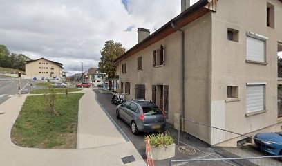 Sodelo Lacer, Piscine à Saint-Julien-en-Genevois