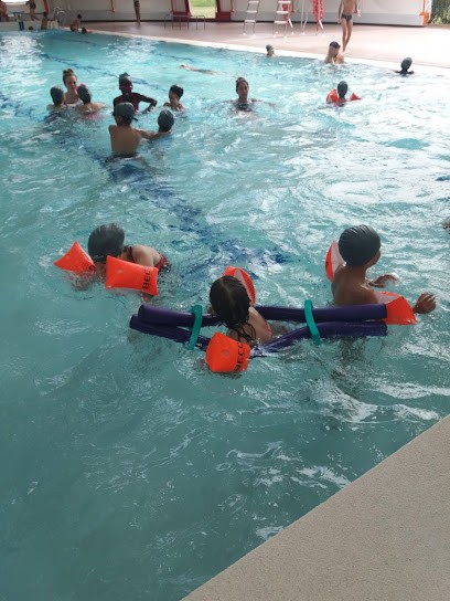 Piscine Tournesol, Piscine à Saint-Florentin