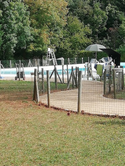 Piscine De Villamblard, Piscine à Villamblard