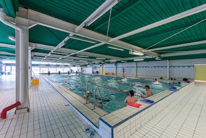 Swimming Pool Petit Bois, Piscine à Saint-Just-Saint-Rambert