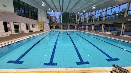 Piscine Municipale de Croix, Piscine à Croix