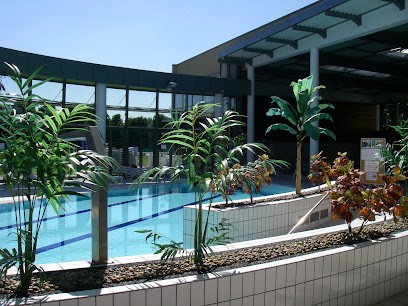 Aquatic Center De Saint-Cyr-L'école, Piscine à Saint-Cyr-l'École