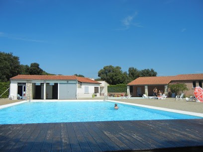 Piscine municipale d'Orgnac l'Aven, Piscine à Orgnac-l'Aven