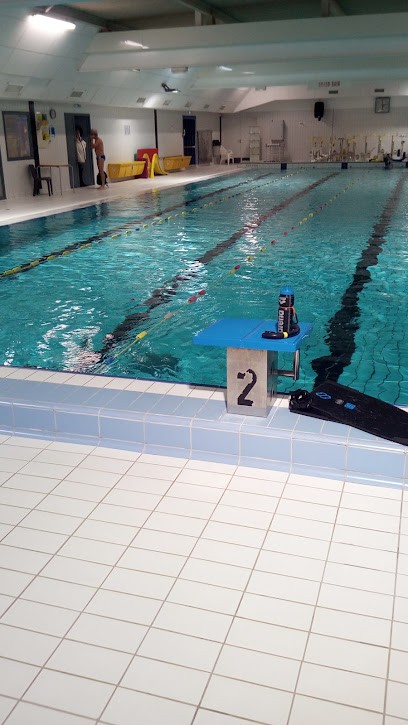Piscine Hélène Boucher, Piscine à Saint-Brieuc