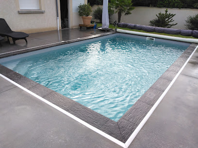 Label Bleu Experience, Piscine à Vendat