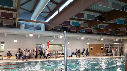 Jean Pierre Moré Pool, Piscine au Puy-Sainte-Réparade