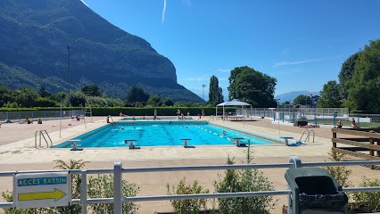Piscine Des Mails, Piscine à Saint-Égrève