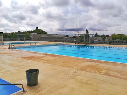 Piscine Municipale De Tonnay-Charente, Piscine à Tonnay-Charente