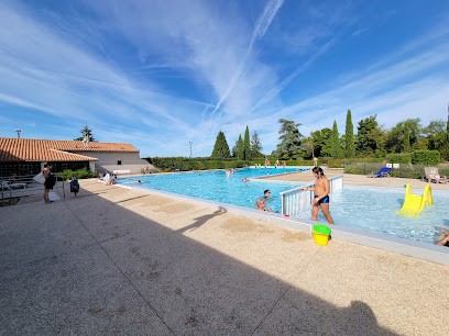 Piscine De Verteillac, Piscine à Verteillac