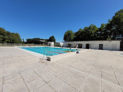 Piscine Municipale De St. Branchs, Piscine à Saint-Branchs