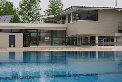 Piscine Intercommunale Serres-Castet, Piscine à Serres-Castet