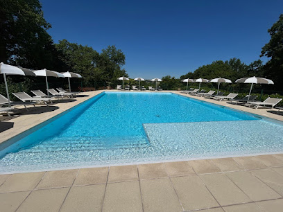 Camping Latapie Piscine à Vazerac