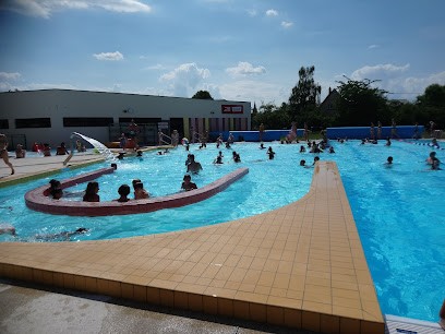 Piscine Pfaffenhoffen - VAL DE MODER, Piscine à Val de Moder