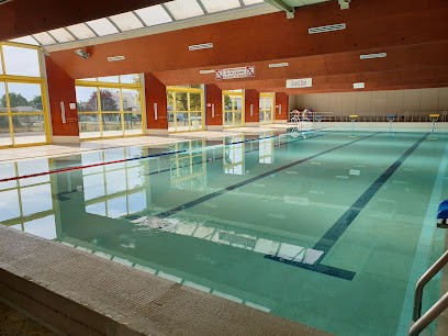 Piscine d'Ambès, Piscine à Ambès
