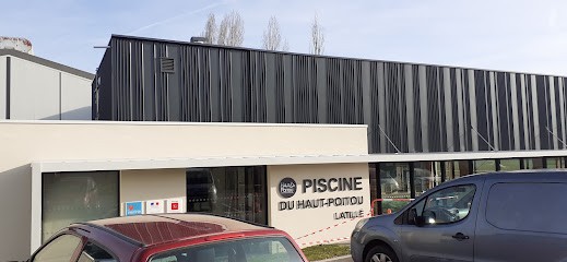 Piscine intercommunale à Latillé, Piscine à Latillé