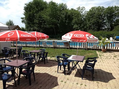 Piscine Du Camping Le Val D'Amour, Piscine à Ounans