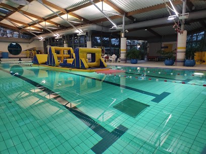 Pool Jean Taris, Piscine à Évry
