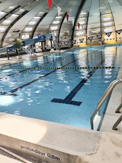 Piscine municipale Frais Vallon, Piscine à Marseille 13