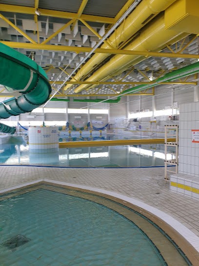 Centre Aquatique de Saint Jean de la Ruelle, Piscine à Saint-Jean-de-la-Ruelle