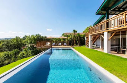 Les Piscines Raynaud, Piscine à Guiche
